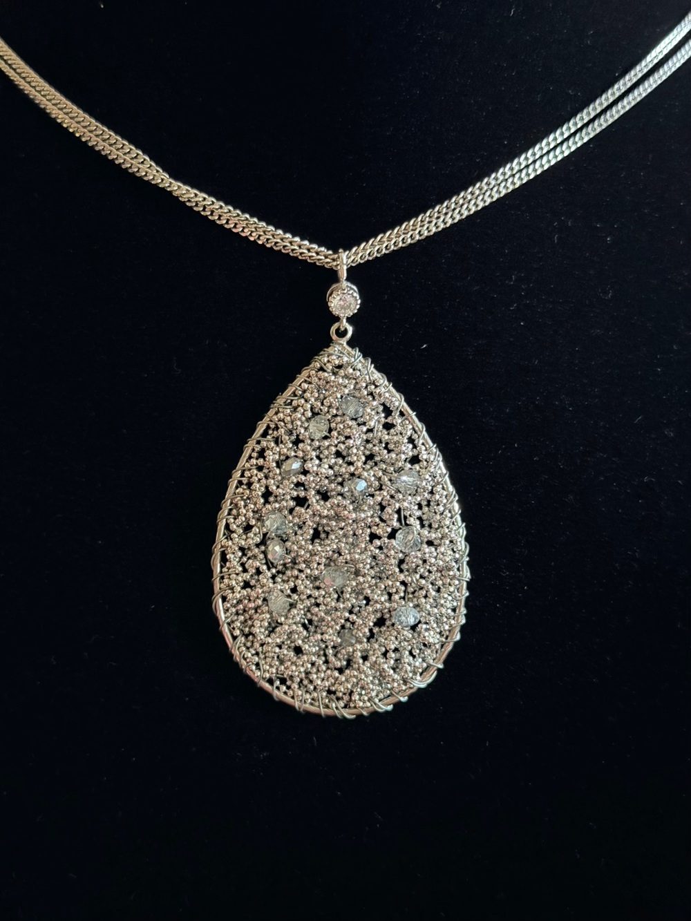 Elegant Teardrop Crystal Pendant Necklace - Silver 30” Length